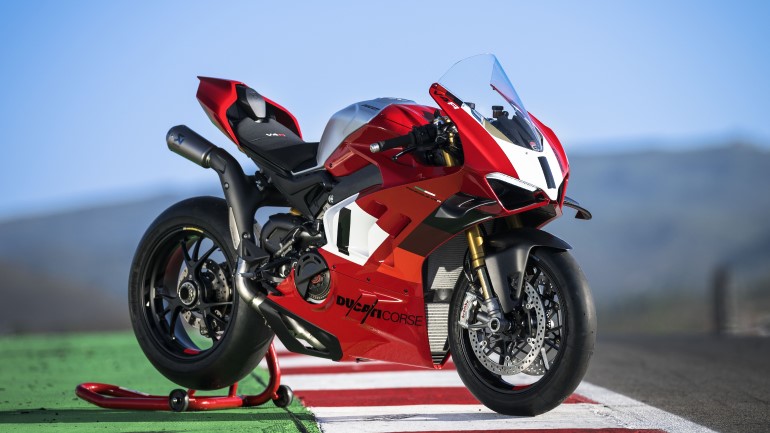 Νέα Ducati Panigale V4 R με απόδοση που ξεπερνά τους 240 ίππους!